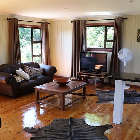 Allan Grove Knysna Exterior photo